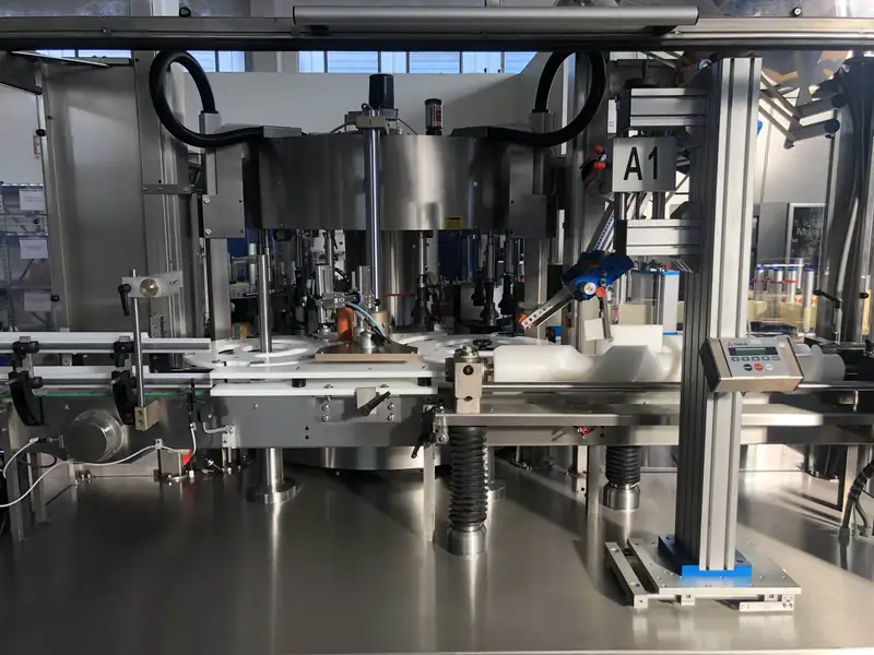 Photo #5 of Modular labeling machine 14 heads cold glue – adhesive 8000 bph