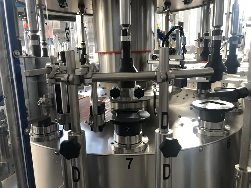 Photo #11 of Modular labeling machine 14 heads cold glue – adhesive 8000 bph