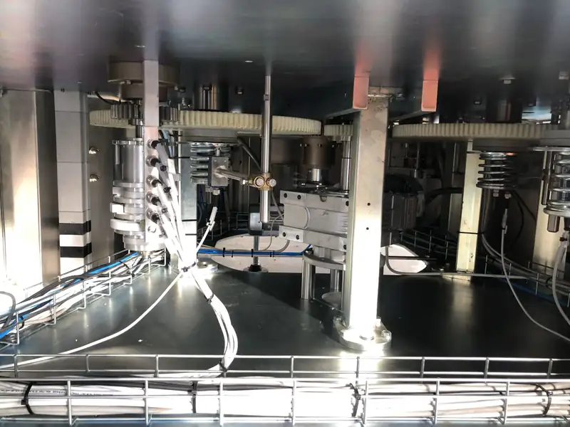 Photo #15 of Modular labeling machine 14 heads cold glue – adhesive 8000 bph