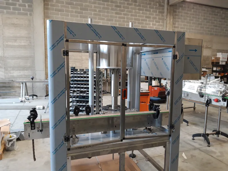 Photo #3 of New automatic screw capping machine 8 heads for 12000 BPH