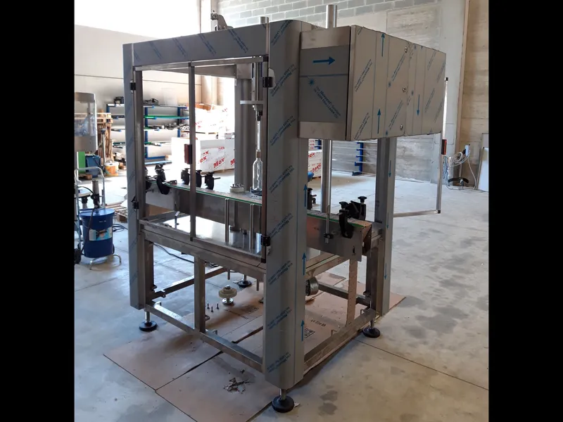 Photo #6 of New automatic screw capping machine 8 heads for 12000 BPH