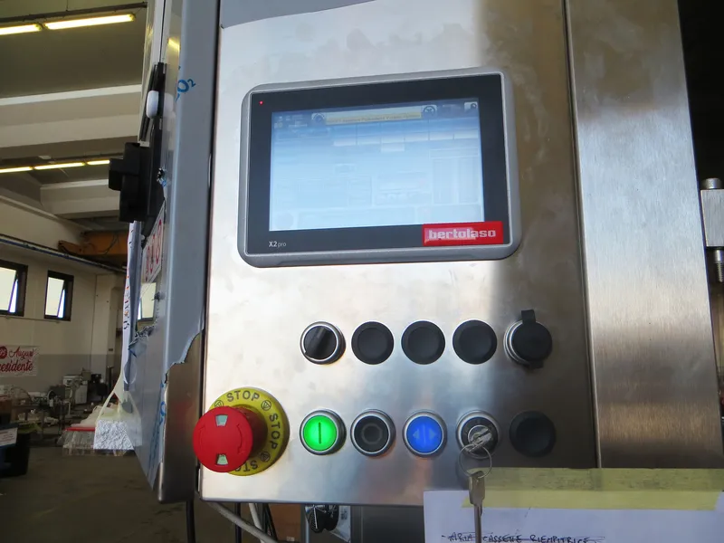 Photo #4 of New filling monoblock Bertolaso 30/30/4 for Pet/Glass