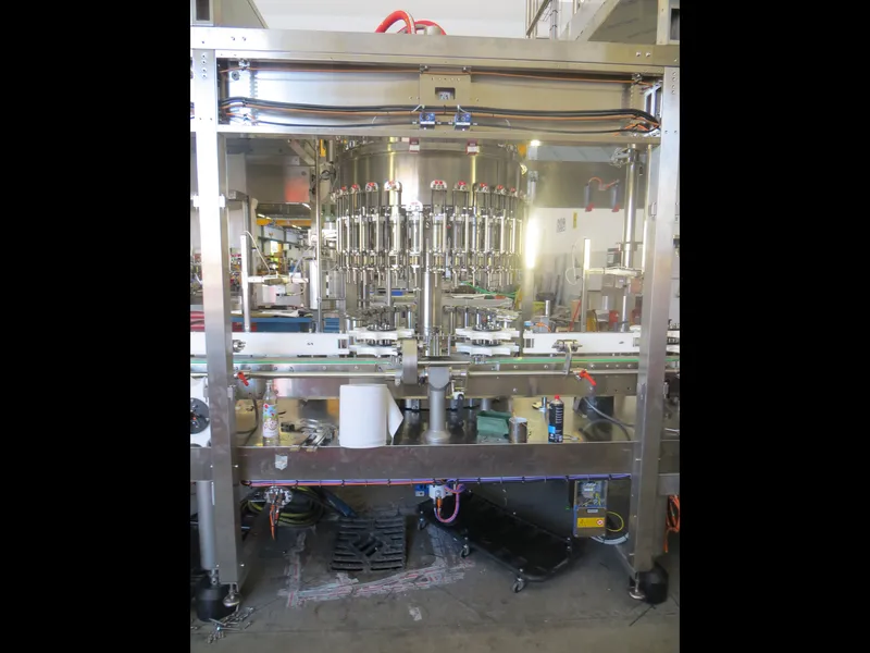 Photo #7 of New filling monoblock Bertolaso 30/30/4 for Pet/Glass