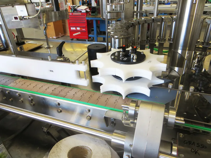 Photo #9 of New filling monoblock Bertolaso 30/30/4 for Pet/Glass