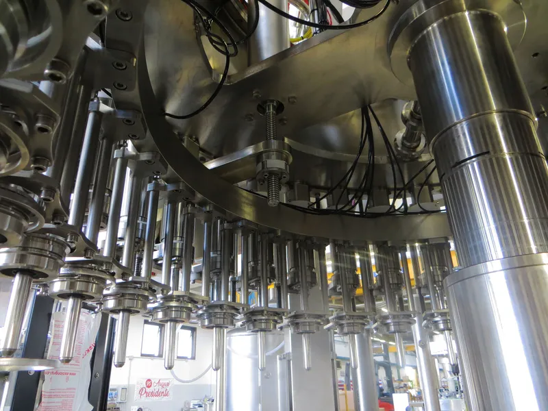 Photo #12 of New filling monoblock Bertolaso 30/30/4 for Pet/Glass