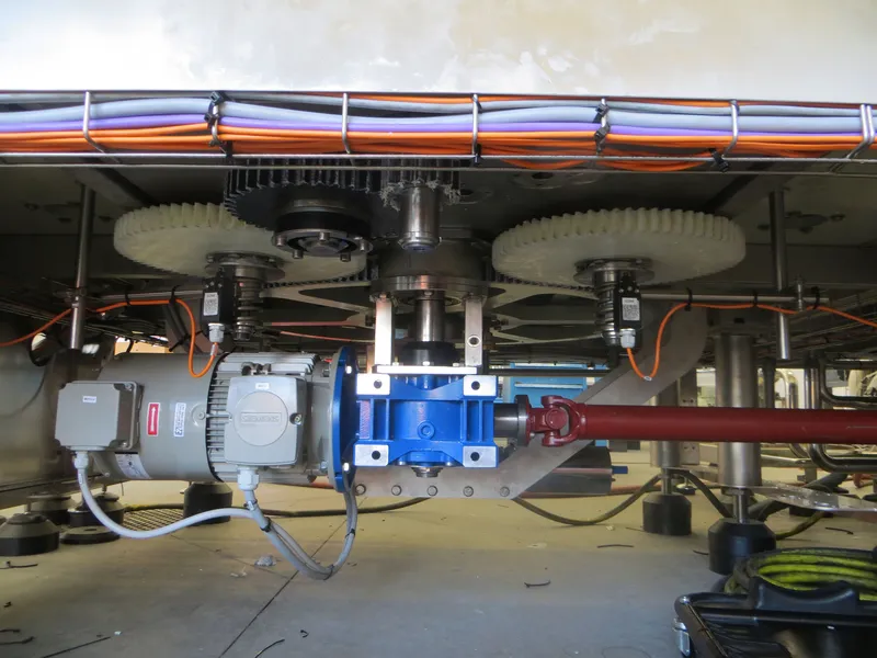 Photo #15 of New filling monoblock Bertolaso 30/30/4 for Pet/Glass