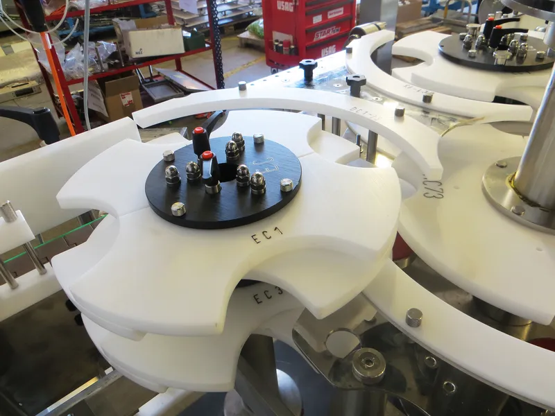 Photo #32 of New filling monoblock Bertolaso 30/30/4 for Pet/Glass