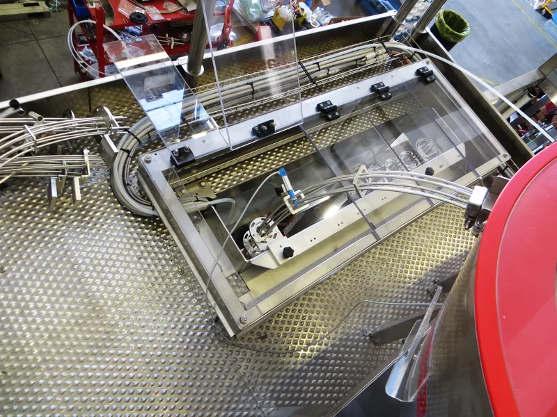 Photo #36 of New filling monoblock Bertolaso 30/30/4 for Pet/Glass