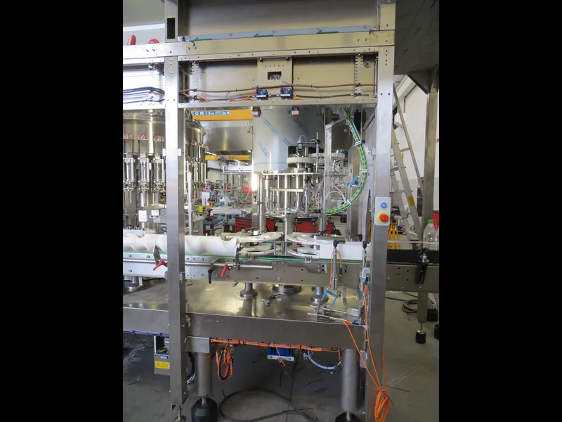 Photo #52 of New filling monoblock Bertolaso 30/30/4 for Pet/Glass