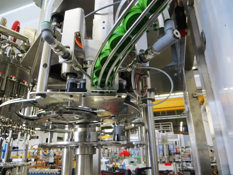 Photo #54 of New filling monoblock Bertolaso 30/30/4 for Pet/Glass