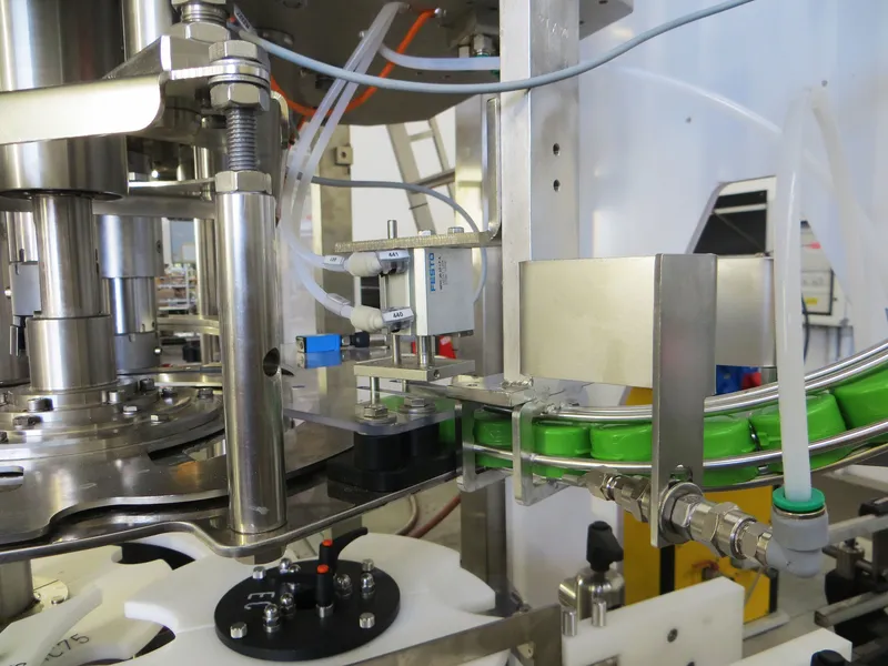 Photo #55 of New filling monoblock Bertolaso 30/30/4 for Pet/Glass