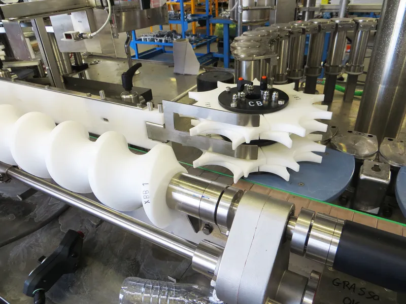 Photo #61 of New filling monoblock Bertolaso 30/30/4 for Pet/Glass