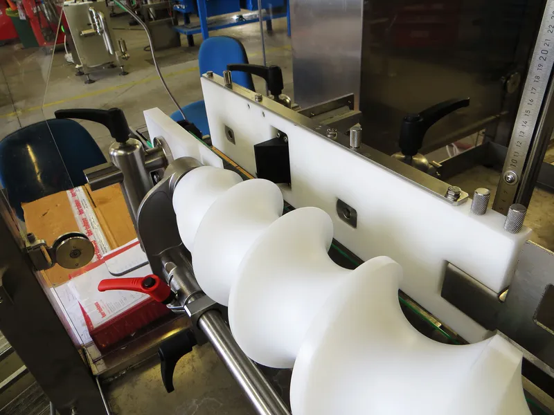 Photo #69 of New filling monoblock Bertolaso 30/30/4 for Pet/Glass