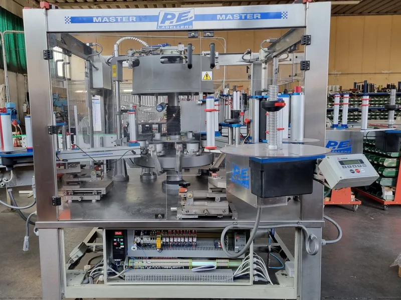 Photo #1 of Used labeling machine PE Labellers mechanical centering