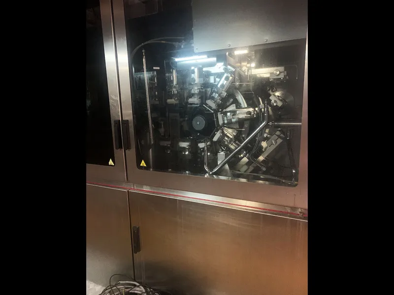 Photo #6 of Used Tetra Pak complete bottling line up to 9000 bph