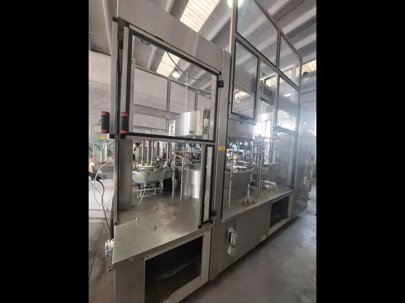 Photo #26 of Used labeling machine SACMI RMF/RA 1320 15T up to 8000 bph