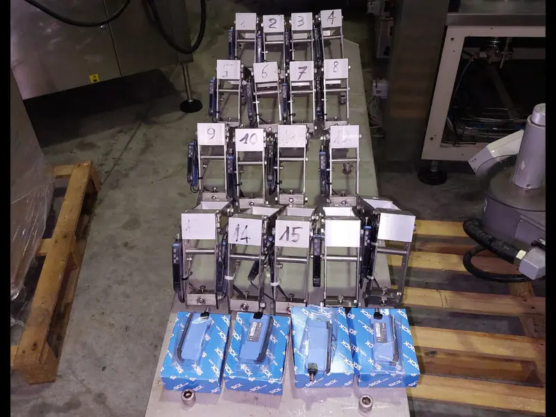 Photo #30 of Used labeling machine SACMI RMF/RA 1320 15T up to 8000 bph