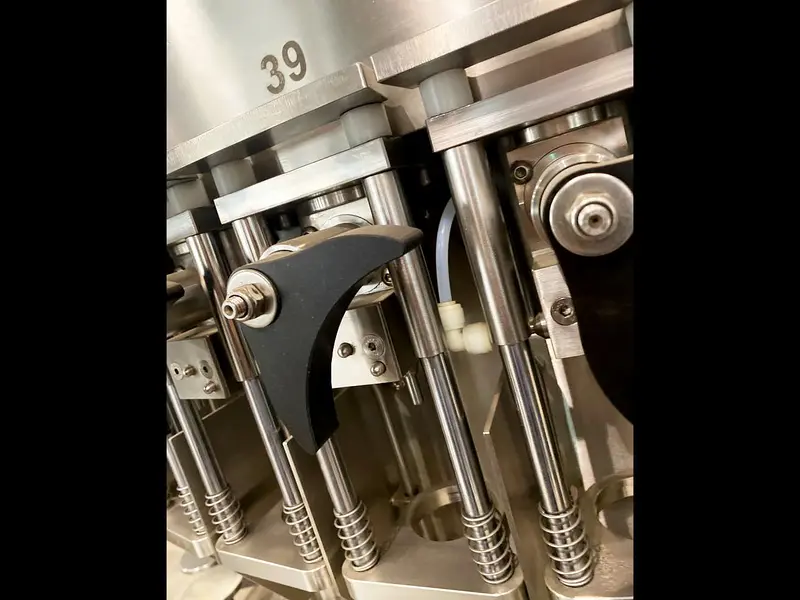 Photo #13 of New PET filling monoblock for CSD up to 15000 bph