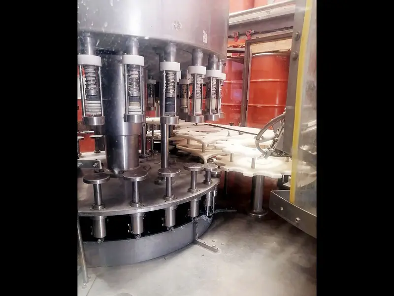 Photo #2 of Used Filling Monoblock Kompass up to 12000 bph