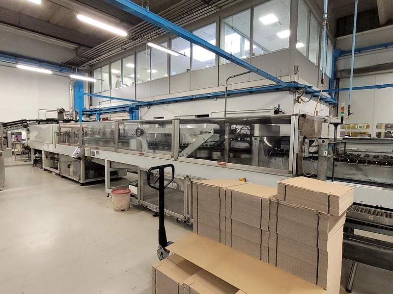 Photo #13 of Complete mixed new-used PET bottling line for CSD 25000 bph