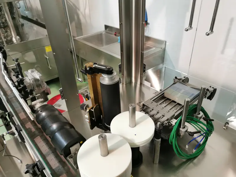 Photo #4 of Used Labeling Machine Cimec cold glue up to 4000 bph year 2020