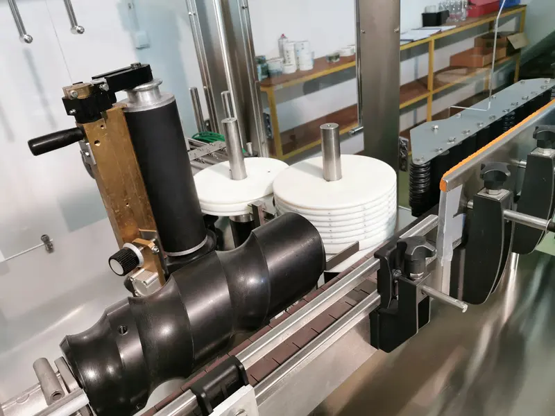 Photo #7 of Used Labeling Machine Cimec cold glue up to 4000 bph year 2020