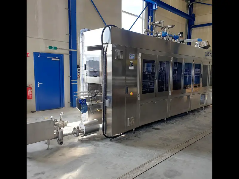 Photo #4 of Used filling monoblock Galdi up to 6000 bph