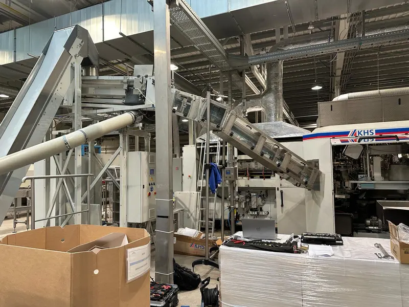 Photo #8 of Used bottling Line KHS up to 19000 bph 1.5L for Soft Drinks