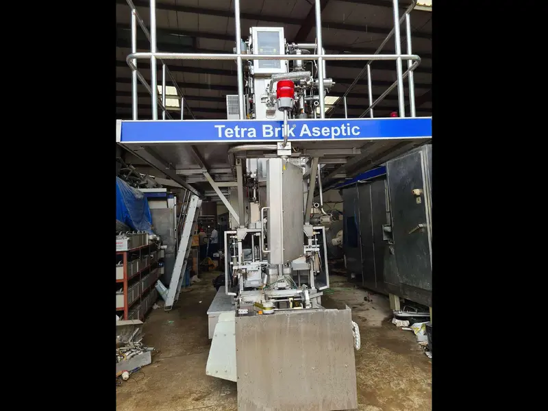 Photo #1 of Used Tetra Pak filling machine TBA 19 Slim 200 ml up to 7500 bph