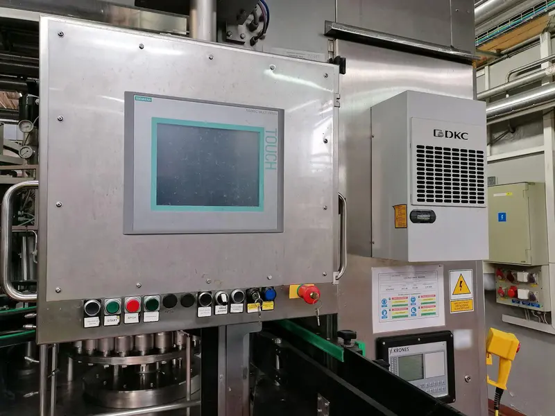 Photo #8 of Used bottling line KRONES for glass bottles up to 20000 bph