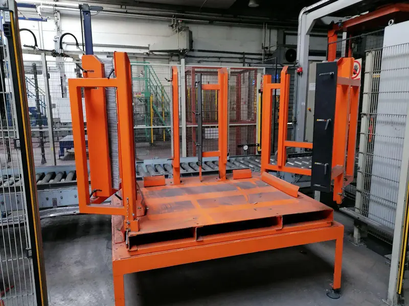 Photo #25 of Used bottling line KRONES for glass bottles up to 20000 bph