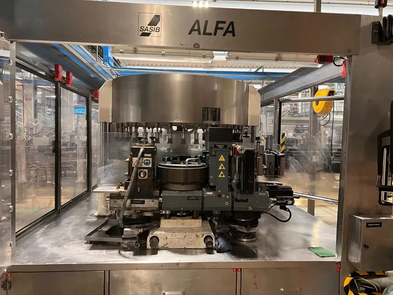 Photo #1 of Used labeling machine SIDEL ROLLQUATTRO F45 up to 20000 bph