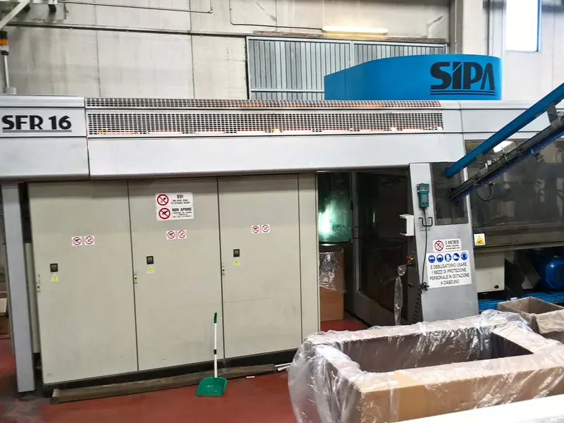 Photo #9 of Used Blow Molding Machine Sipa SFR 16