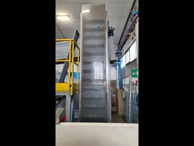 Photo #11 of Used Blow Molding Machine Sipa SFR 16