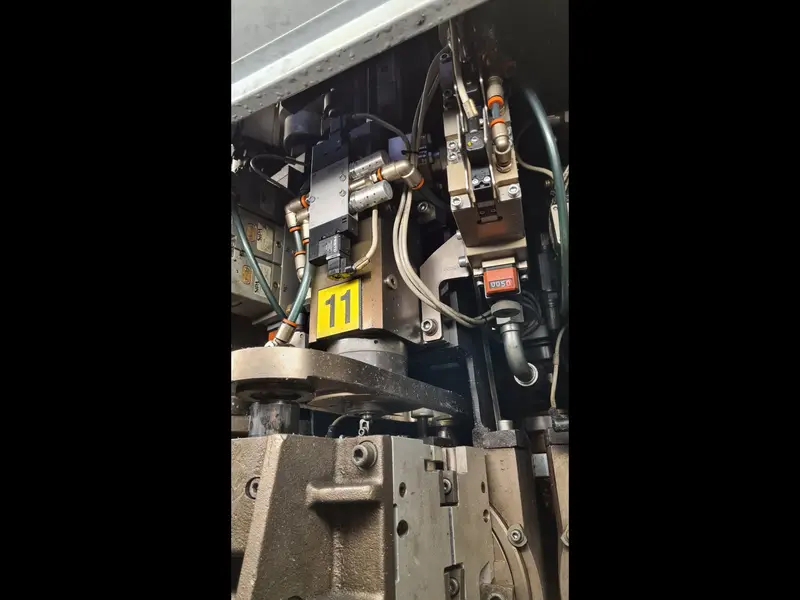 Photo #30 of Used Blow Molding Machine Sipa SFR 16