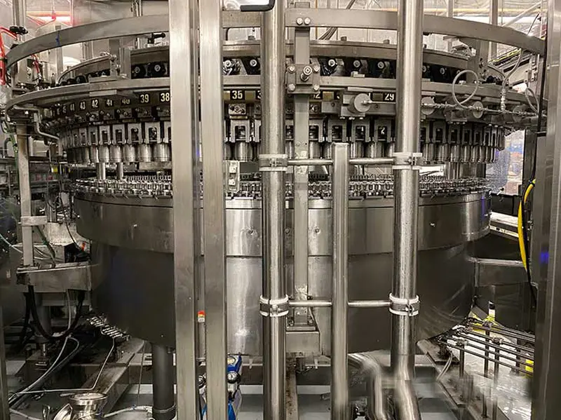 Photo #1 of Used Filler KHS and Angelus PRO 120L Seamer for cans