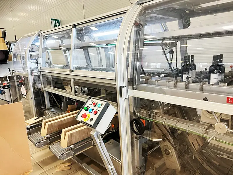 Photo #2 of Used WrapAround Packer BAUMER year 2013