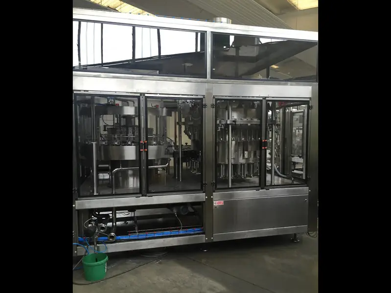 Photo #3 of Used filling monoblock Kosme completely refurbished in 2016