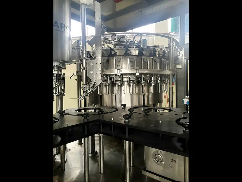 Photo #4 of Used filling monoblock Kosme completely refurbished in 2016