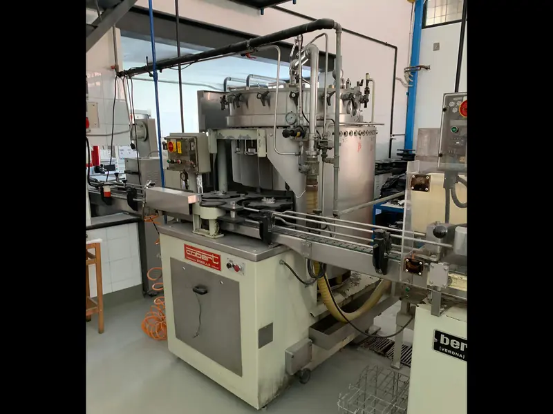 Photo #2 of Used overhauled isobaric Filling Machine Cobert Exacta up to 1600 bph