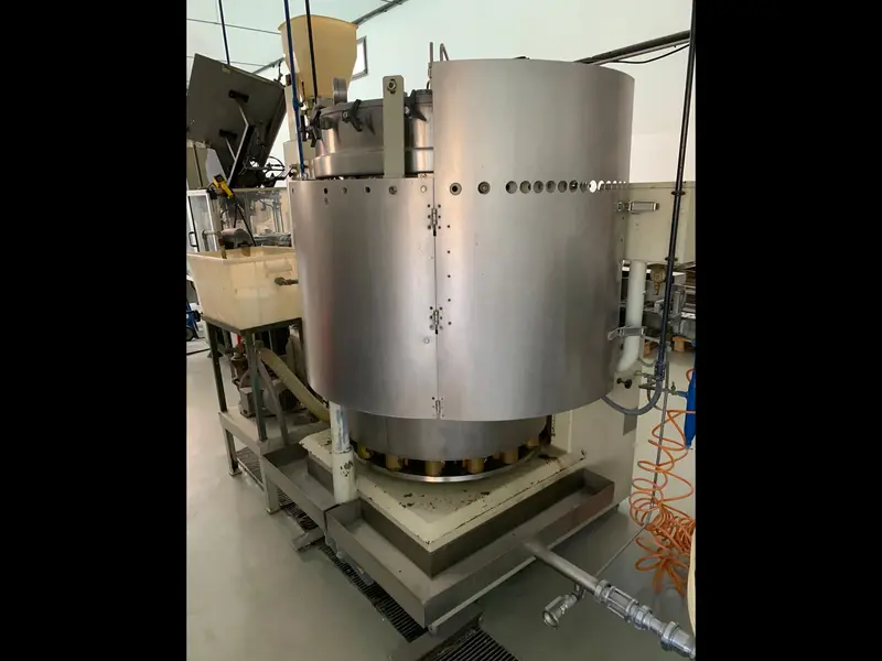 Photo #6 of Used overhauled isobaric Filling Machine Cobert Exacta up to 1600 bph