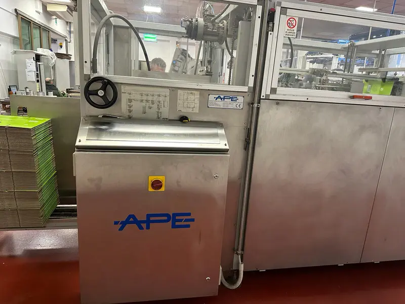 Photo #2 of Used Case Erector APE up to 9000 bp/h