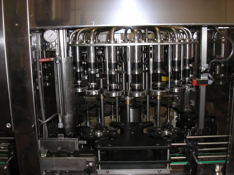 Photo #3 of Hot fill new filling machine up to 4500 Lt/h