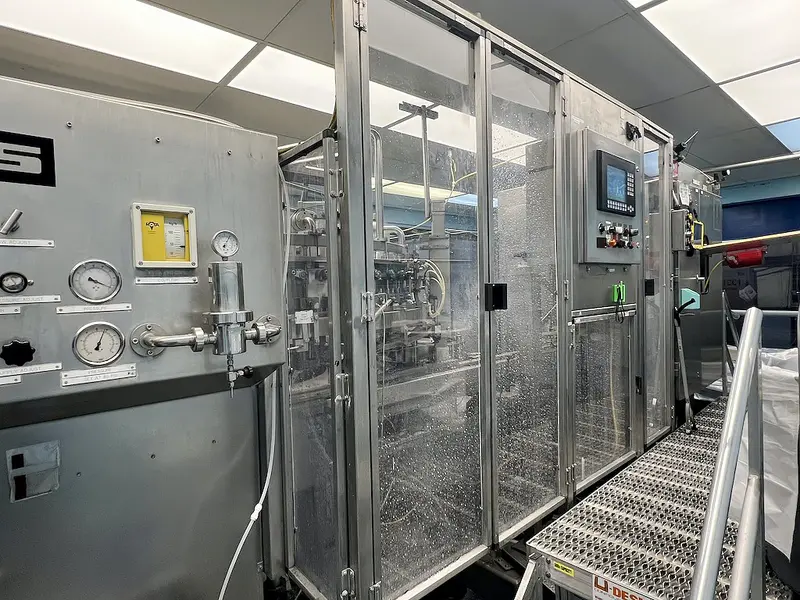 Photo #1 of Used Can Filler Krones 50V and Seamer Angelus 62H up to 30000 cph