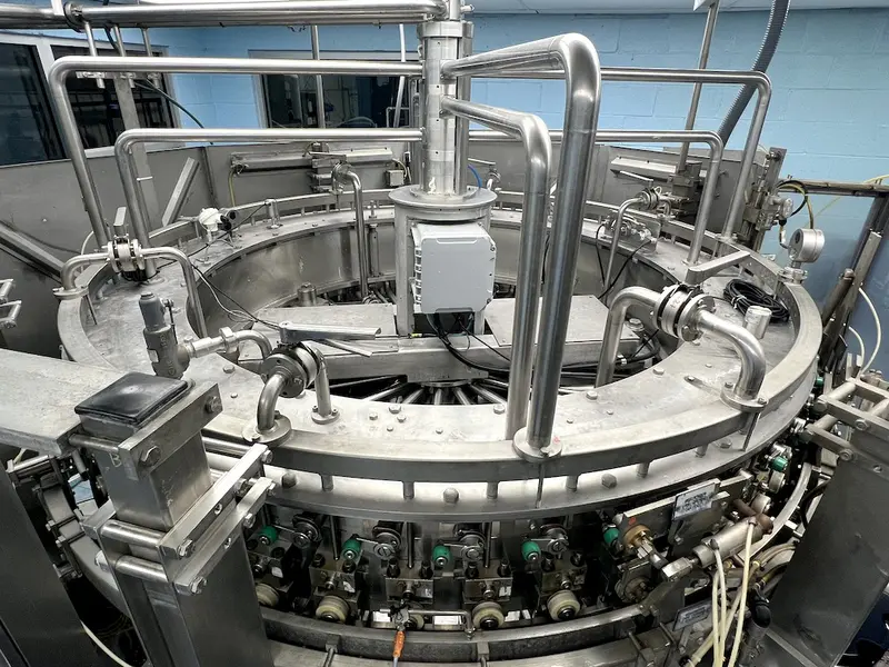 Photo #2 of Used Can Filler Krones 50V and Seamer Angelus 62H up to 30000 cph