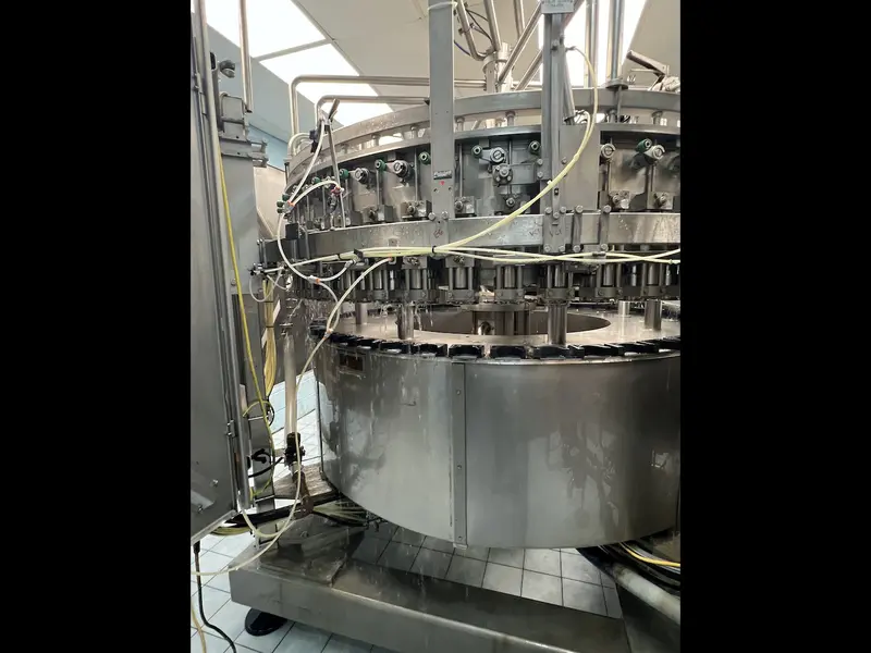 Photo #7 of Used Can Filler Krones 50V and Seamer Angelus 62H up to 30000 cph