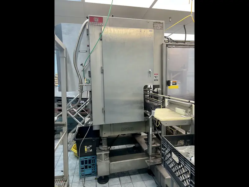 Photo #13 of Used Can Filler Krones 50V and Seamer Angelus 62H up to 30000 cph