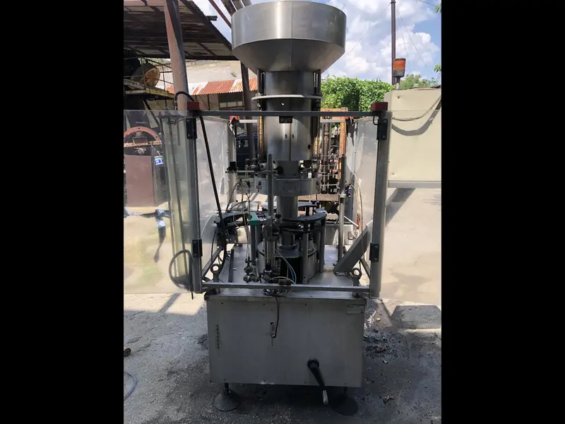 Photo #3 of Used Capping Machine Arol up to 4000 bph