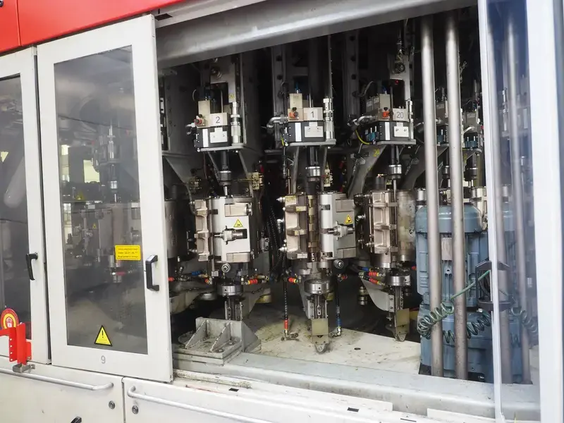 Photo #3 of Used Bottling Line in PET for still water up to 30000 bph