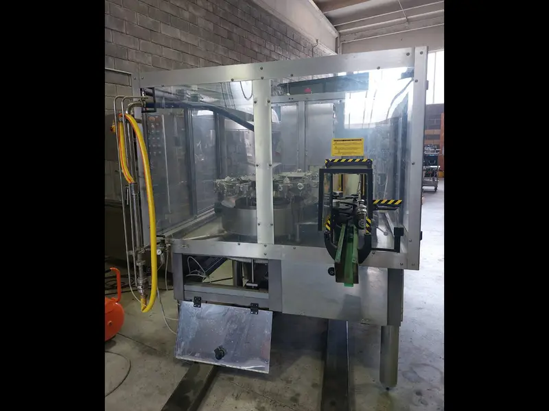 Photo #4 of Used Rinsing Machine ALFATEK up to 3500 bph